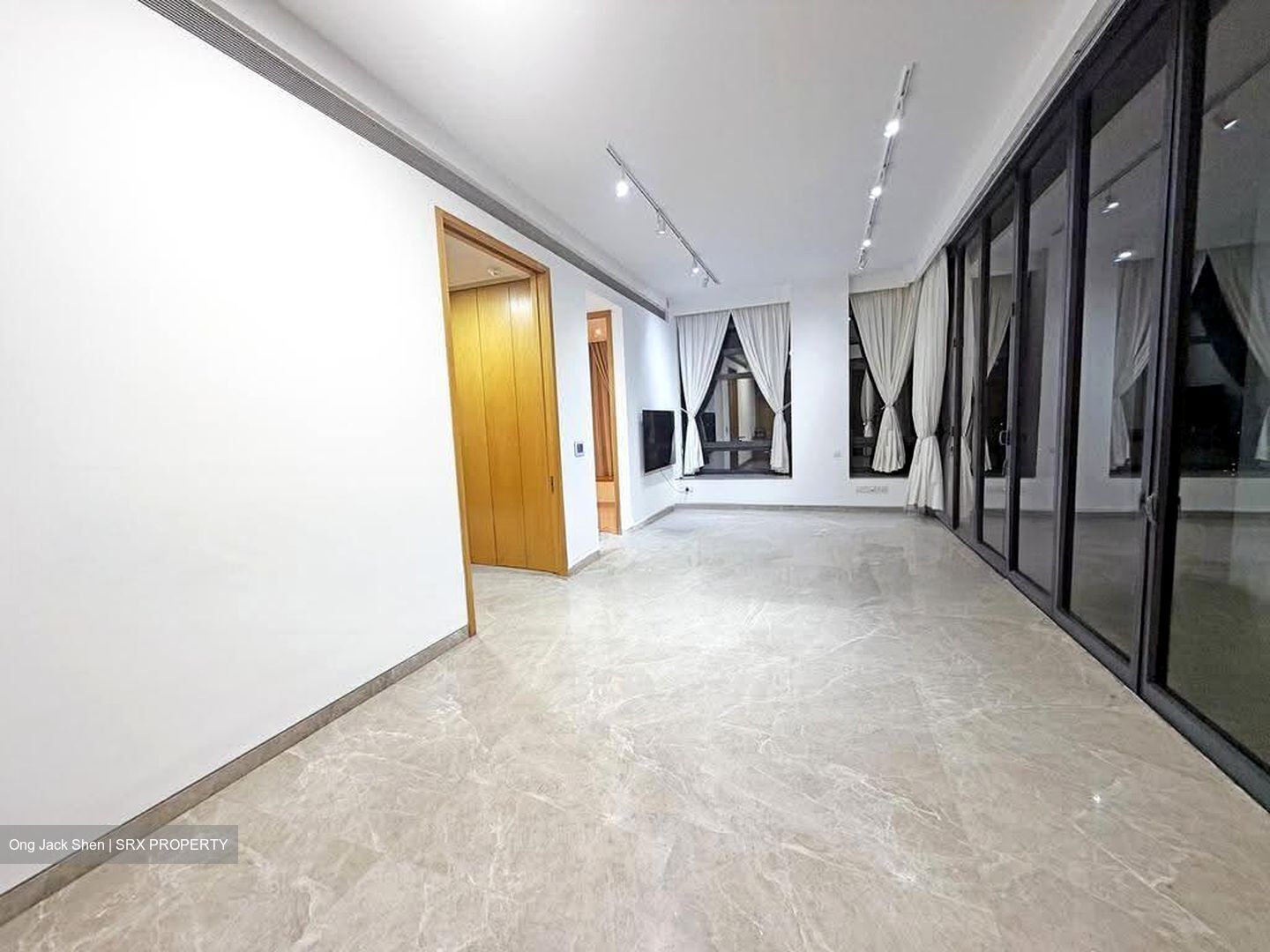 Nouvel 18 (D10), Condominium #610570981